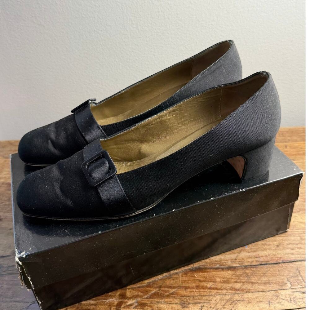 Yves Saint Laurent Vintage Black Buckle Pump Heels size 10